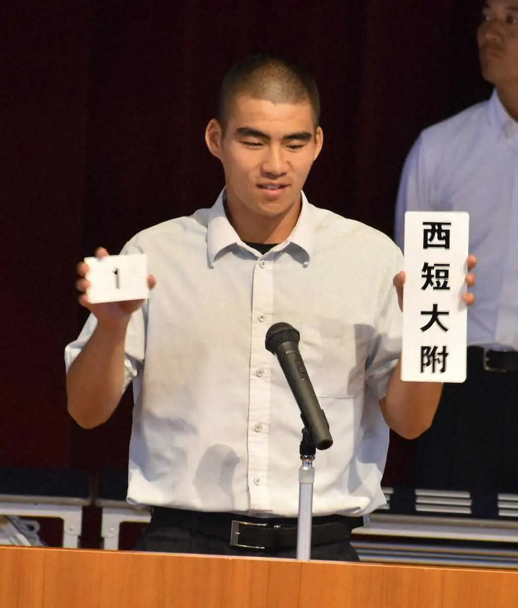 【画像・写真】初の夏連覇で3季連続甲子園へ　西日本短大付の小川主将「挑戦者の気持ち」