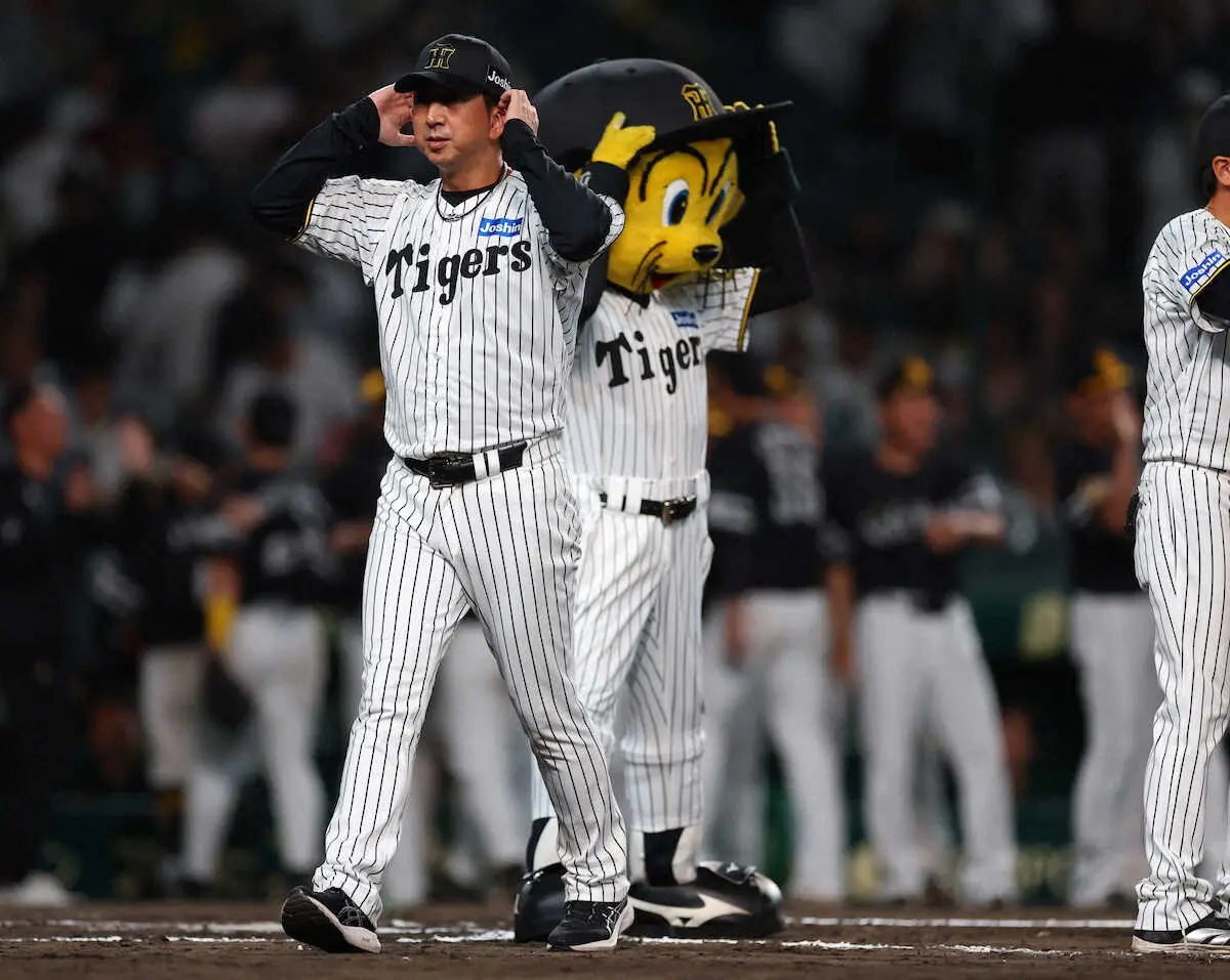 【画像・写真】阪神　藤川監督「モイネロ投手と当たることはないですからね」難敵に8安打浴びせて食らいつくも…