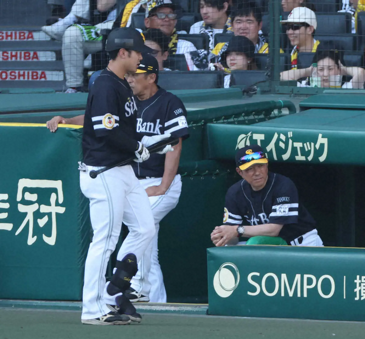 【画像・写真】ソフトバンクの代打策に阪神・岡田顧問「左の代打の方がネルソンは嫌やったはず」と分析