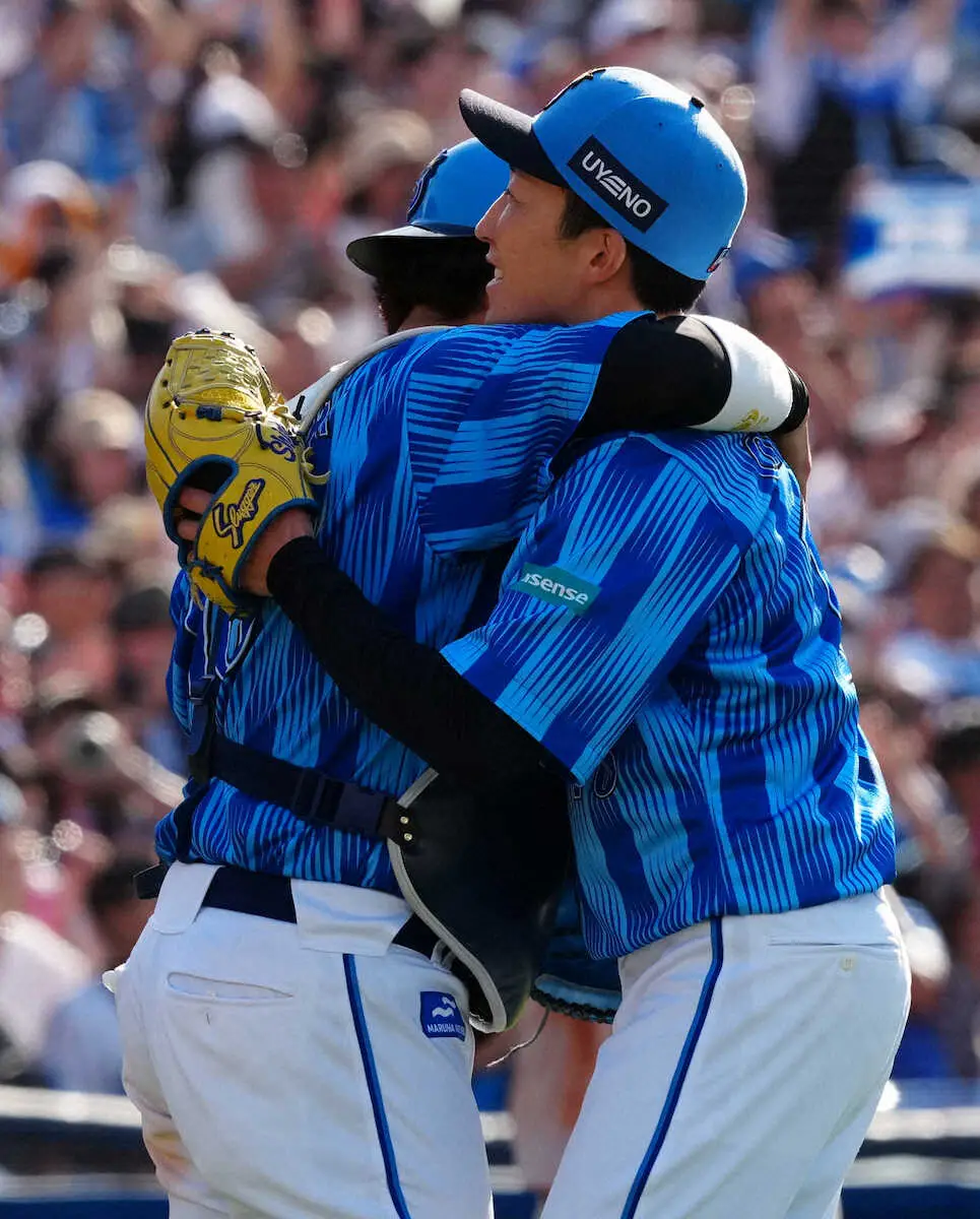 【画像・写真】惜しい！DeNA・大貫「マダックス」ならず　99球目のゴロがグラブからこぼれ…内野陣「特守しろ！」