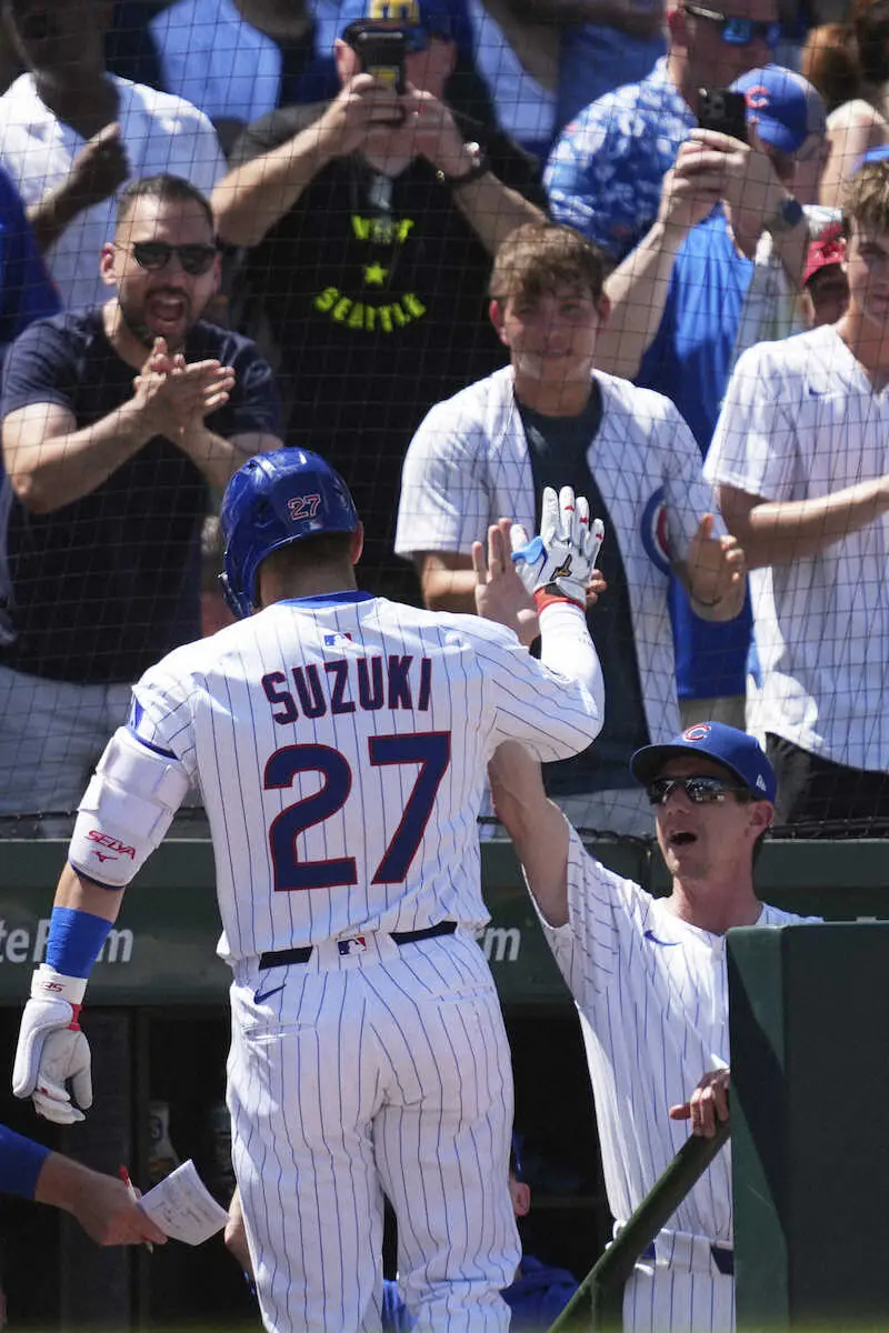 【画像・写真】鈴木誠也　今季4度目の1試合2発　大谷以来、日本選手2人目の3年連続20発　チームは14失点大敗