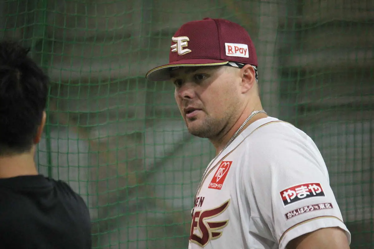 【画像・写真】楽天新加入のルーク・ボイト　初実戦でいきなり本塁打　三木監督「さすがのパワー」