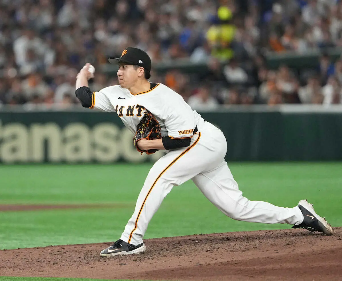 【画像・写真】巨人・大勢が緊急降板　投球後に右脚押さえ顔を歪める　投球再開も四球許した後にベンチへ…そのまま交代