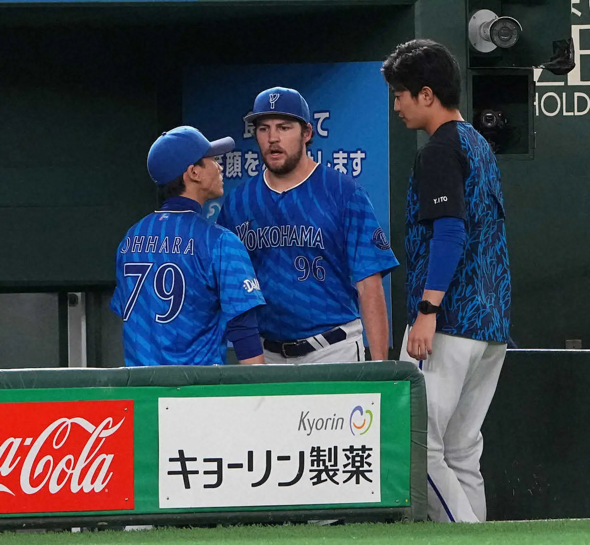 【画像・写真】DeNAバウアー　6回途中104球5失点で降板…前回来日最短KOのリベンジならず　制球に苦しみ6四球