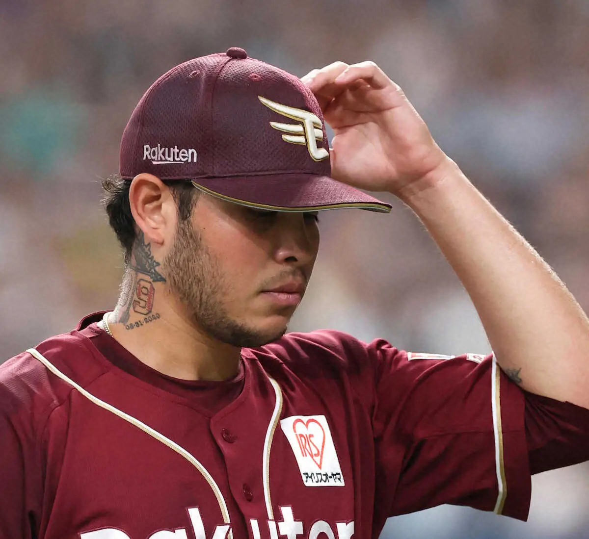 【画像・写真】楽天ヤフーレ　4回0/3　5失点…西垣は4者連続四死球の乱調