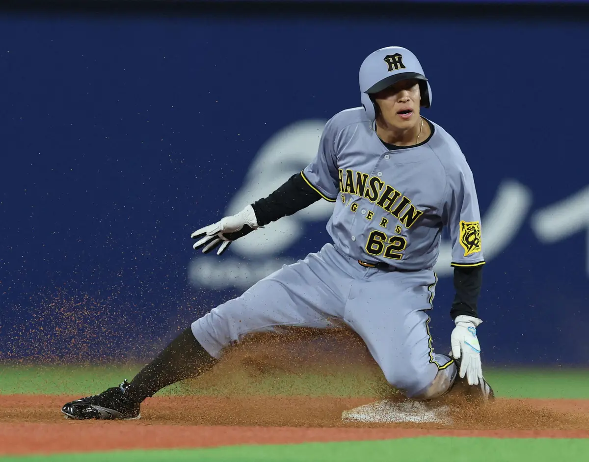 【画像・写真】プロ11年目の阪神・植田が国内FA権取得　守備と走塁のスペシャリスト「いろんな人に感謝ある」