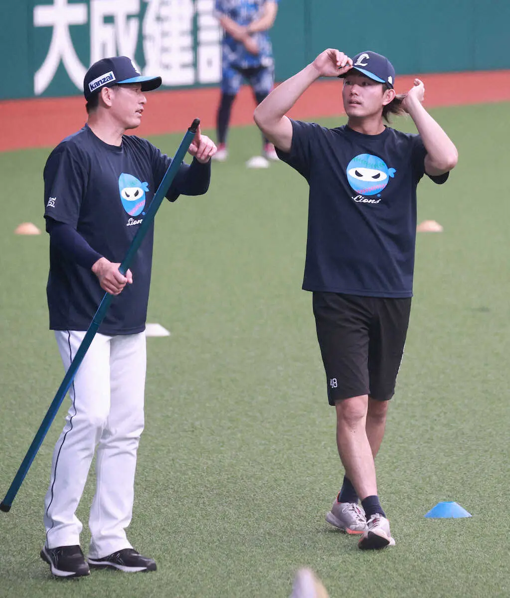 【画像・写真】27日に熱中症で緊急降板の西武・今井が試合前練習に参加　西口監督は「福岡のどこかで投げるよ」