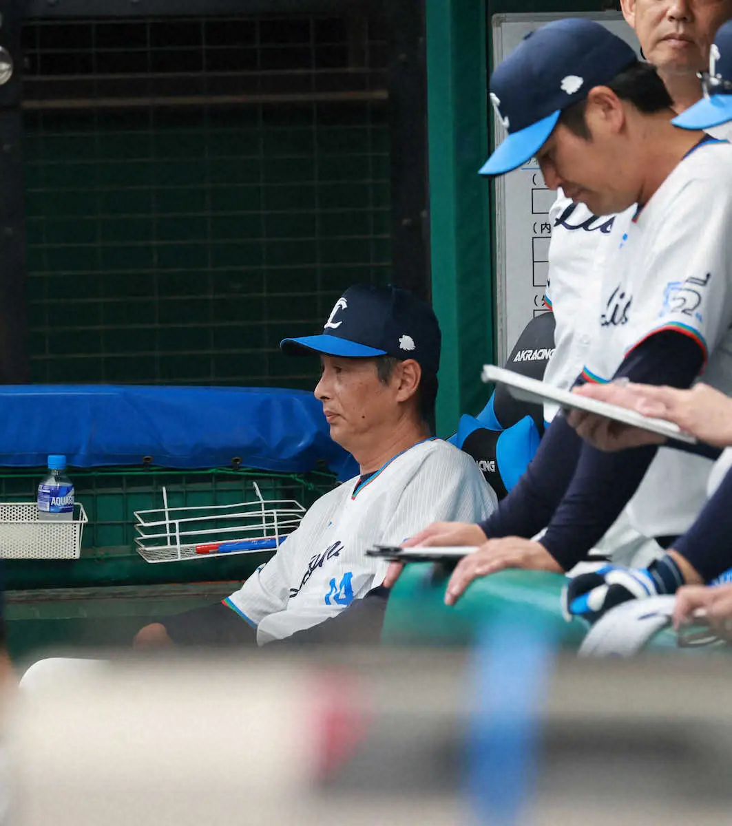 【画像・写真】西武・西口監督　8回2失点の渡辺に「素晴らしい内容」　ネビンの4安打のみも「最後の最後で粘れた」