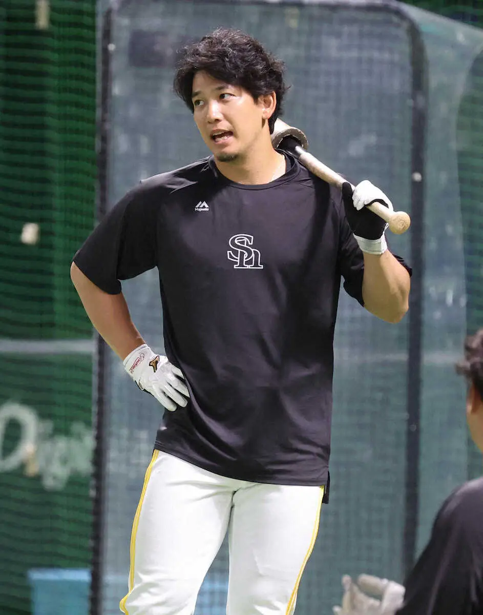 【画像・写真】ソフトバンクの栗原陵矢が右脇腹を痛めて2日の日本ハム戦でベンチ外。精密検査予定の3日も欠場が濃厚。