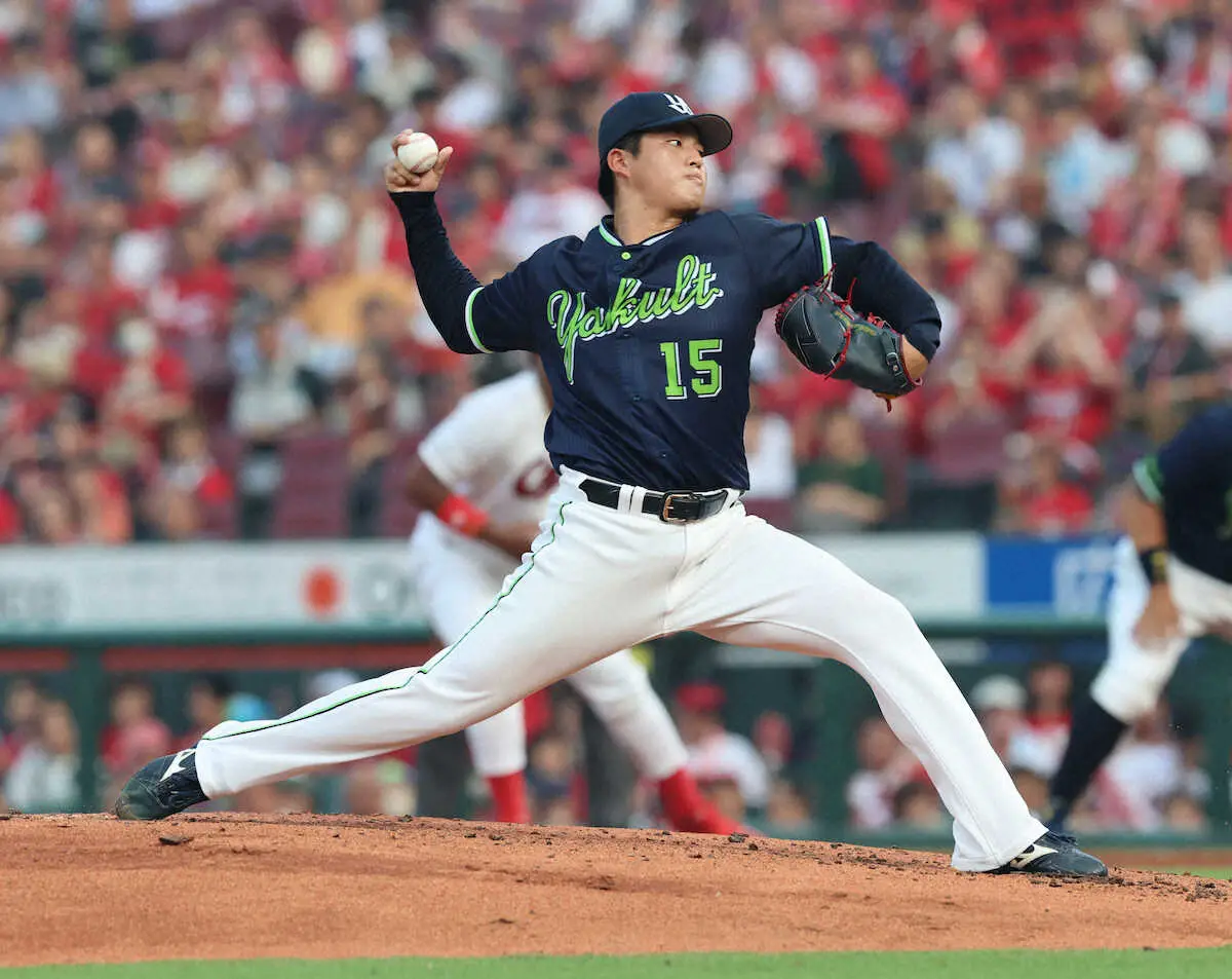 【画像・写真】ヤクルトのドラ1・中村優斗　プロ初勝利の権利を持って降板　5回7安打ながら無失点の粘投
