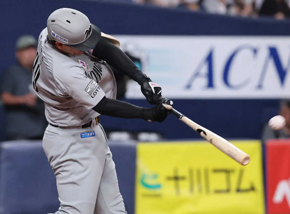 【画像・写真】負ければ自力優勝の可能性が消滅するロッテ　2回にソトが先制の8号ソロ「しっかりコンタクト」