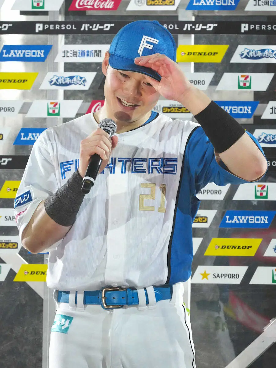 【画像・写真】日本ハム・清宮幸太郎がお立ち台で感無量　失策謝罪「絶対に取り返そうと…」決勝2ラン