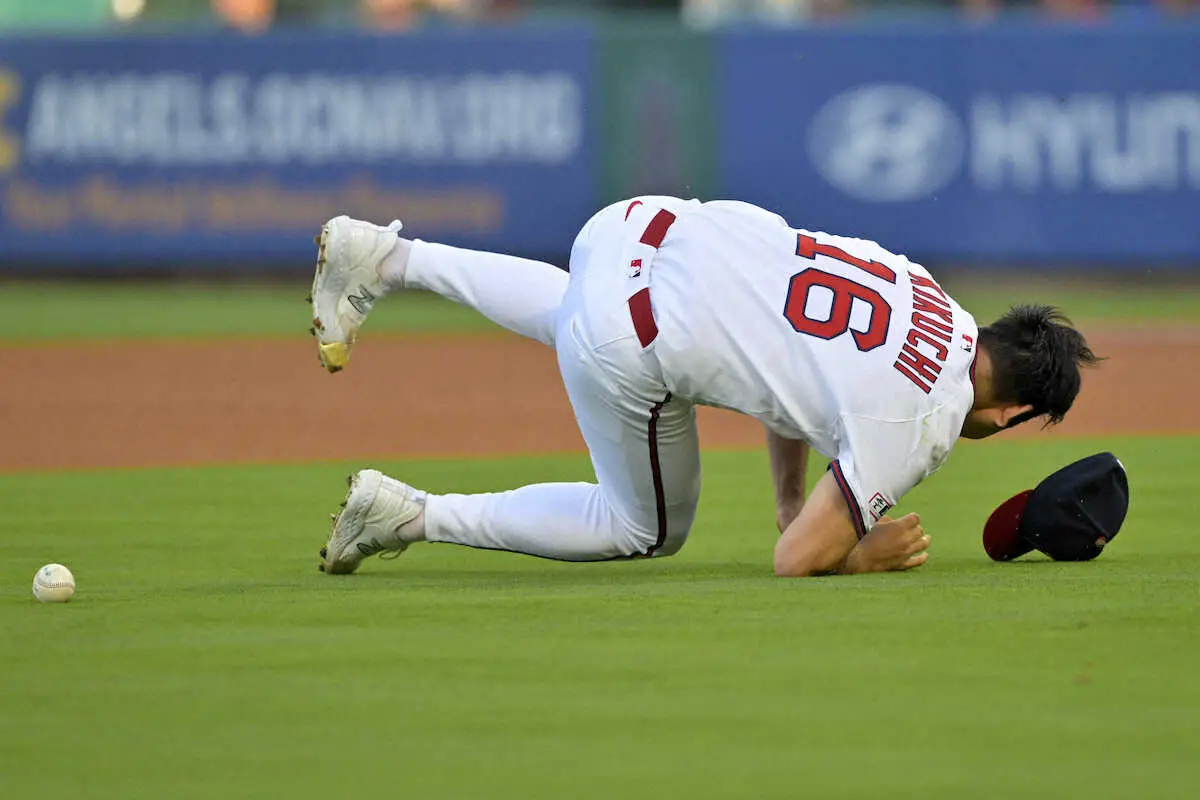 【画像・写真】エンゼルス・菊池雄星　初回にマウンド上でスッテン＋先制2ラン浴びる　球宴選出翌日に先発も