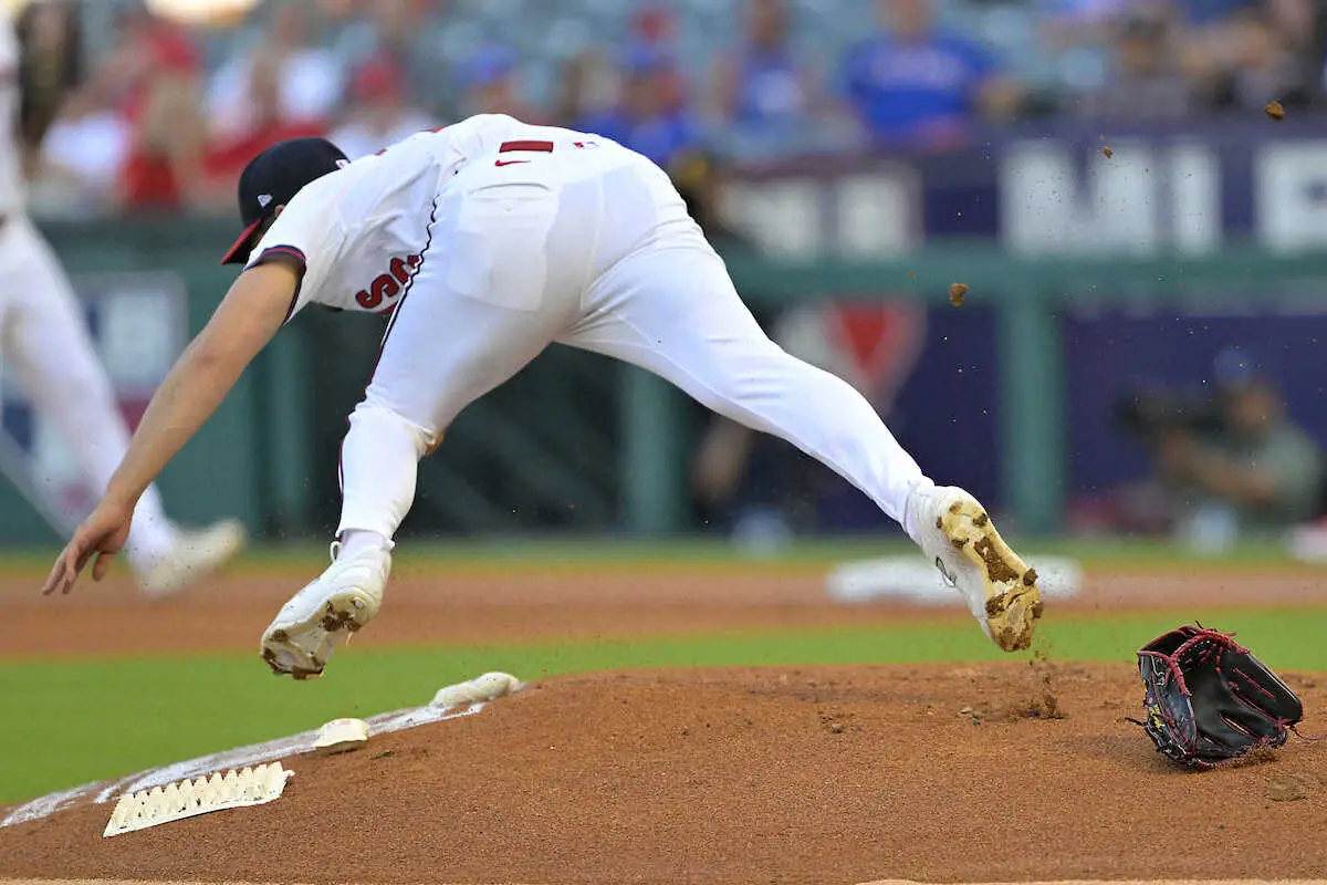 【画像・写真】エンゼルス・菊池雄星は5回4失点降板　初回に転倒→2ラン被弾、3回にも2失点　デグロムに投げ勝てず　