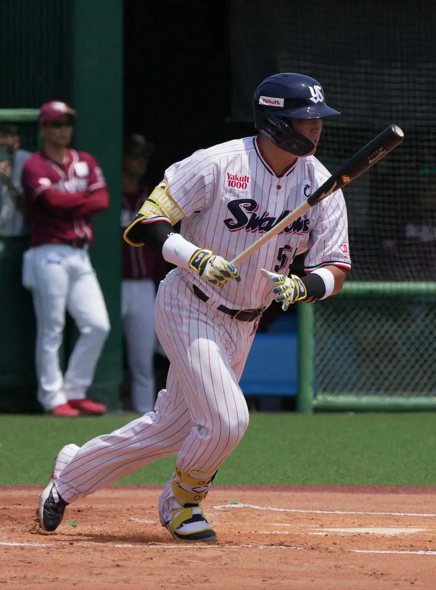 【画像・写真】ヤクルト・村上宗隆　約3カ月ぶり実戦復帰　2打数無安打も「しっかりスイングできてホッとしてます」