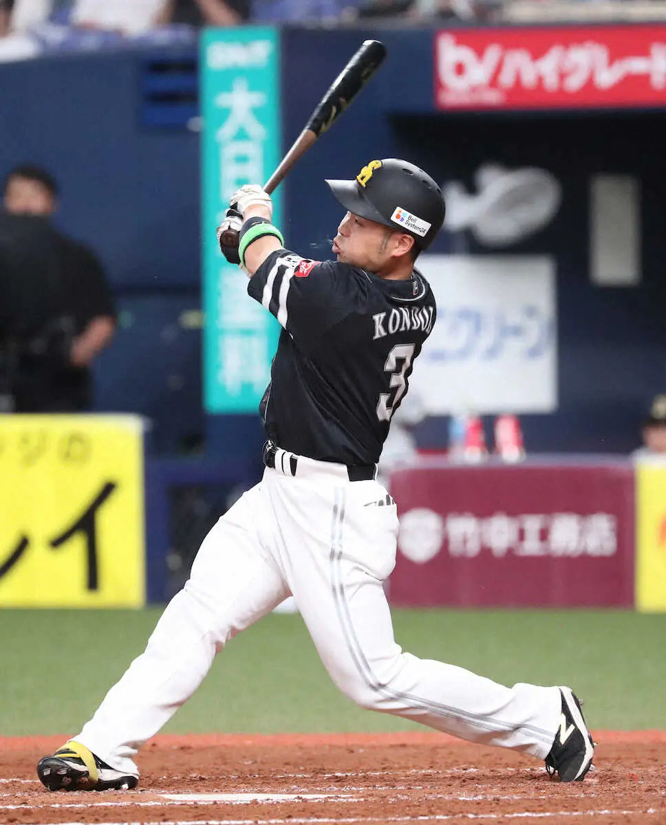 【画像・写真】スタメン復帰のソフトバンク・近藤　グランドスラムで通算100号！11年ぶりの豪快アーチ