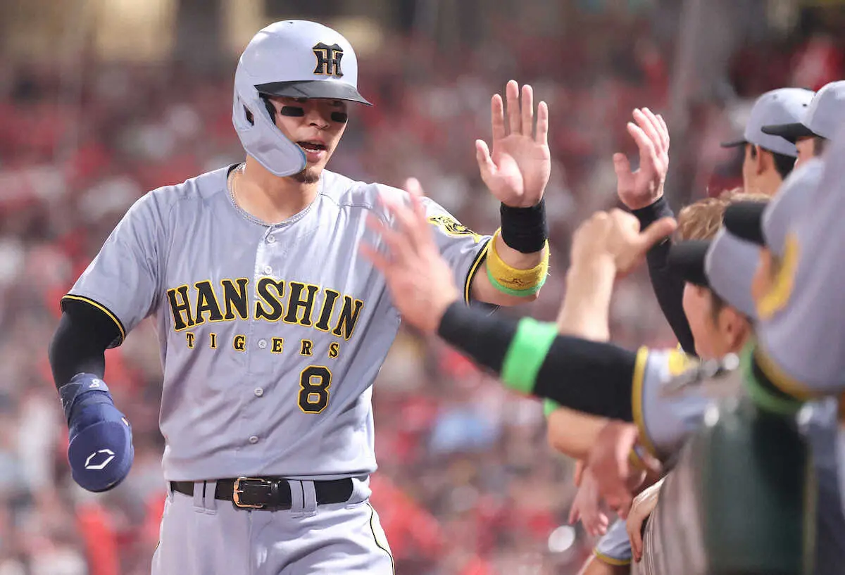 【画像・写真】阪神　広島に快勝しセ通算5000勝　佐藤輝が初回に先制2点打！9連勝で2位に7・5差の“一人旅”