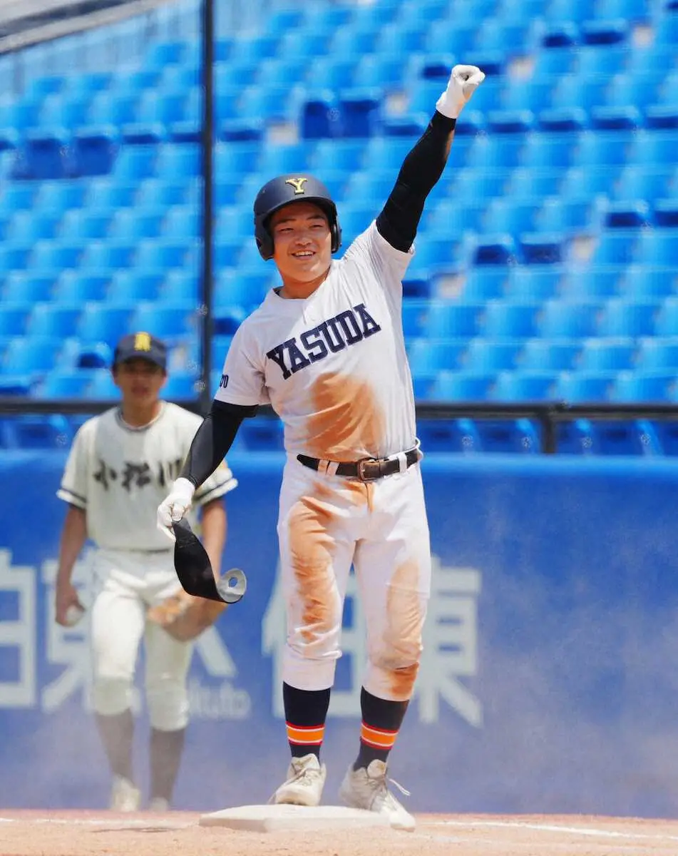 【画像・写真】巨人・阿部監督の母校・安田学園が初戦突破　打てる捕手・長沢3安打2打点の活躍