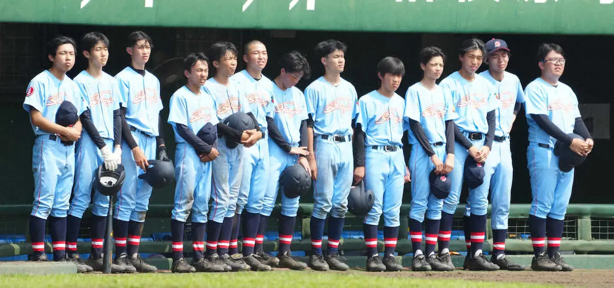 【画像・写真】廃部寸前から5年ぶり単独出場の新城　1―35初戦敗退に2年生の岩崎主将「楽しかった。でも、悔しい」