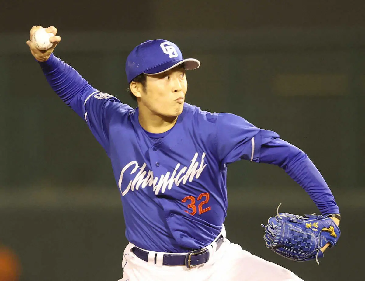 【画像・写真】＜巨・中（13）＞中日5番手・伊藤　（撮影・村上　大輔）