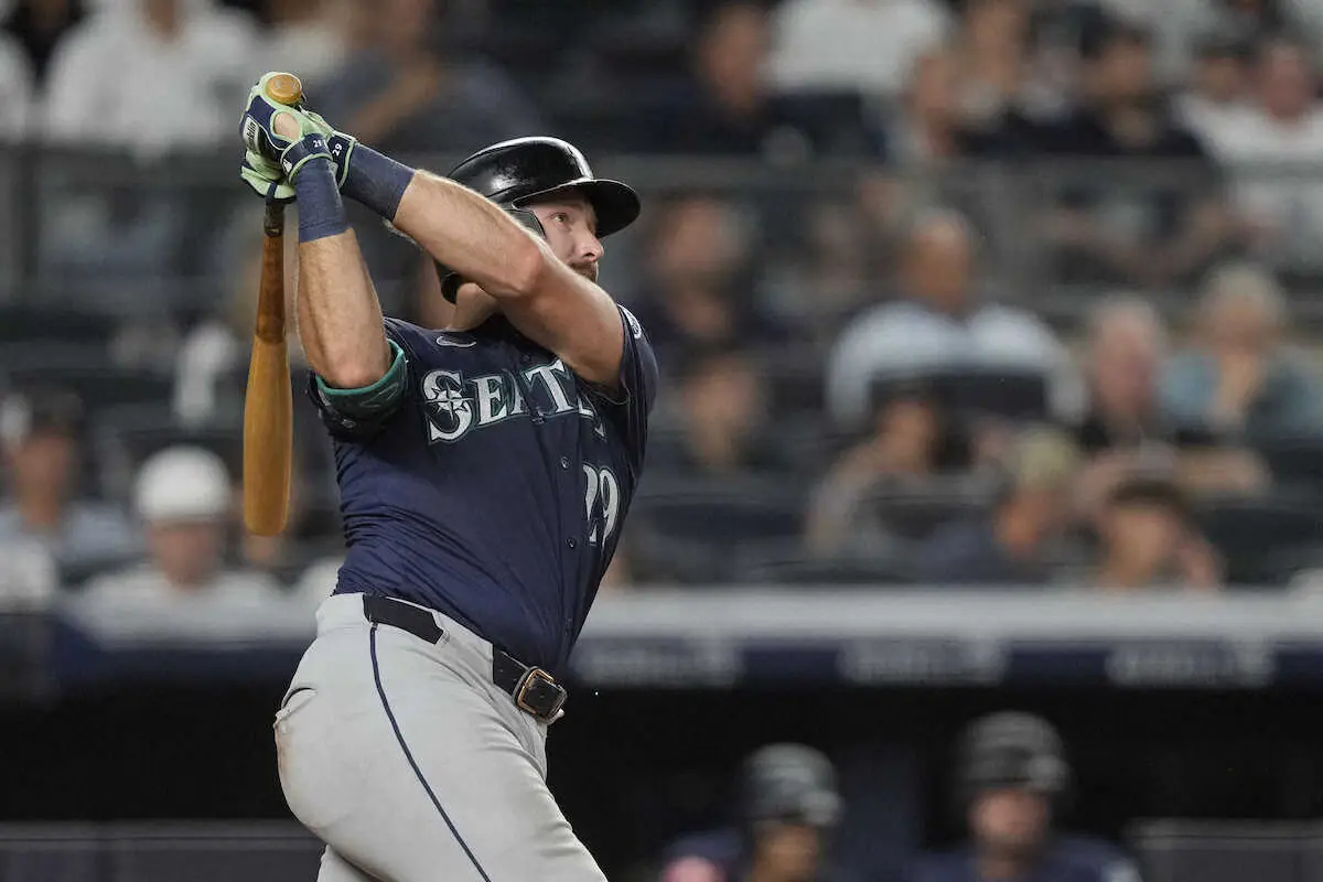 【画像・写真】マリナーズ・ローリー　前半戦球団最多36号　ヤンキース・ジャッジと再び2本差