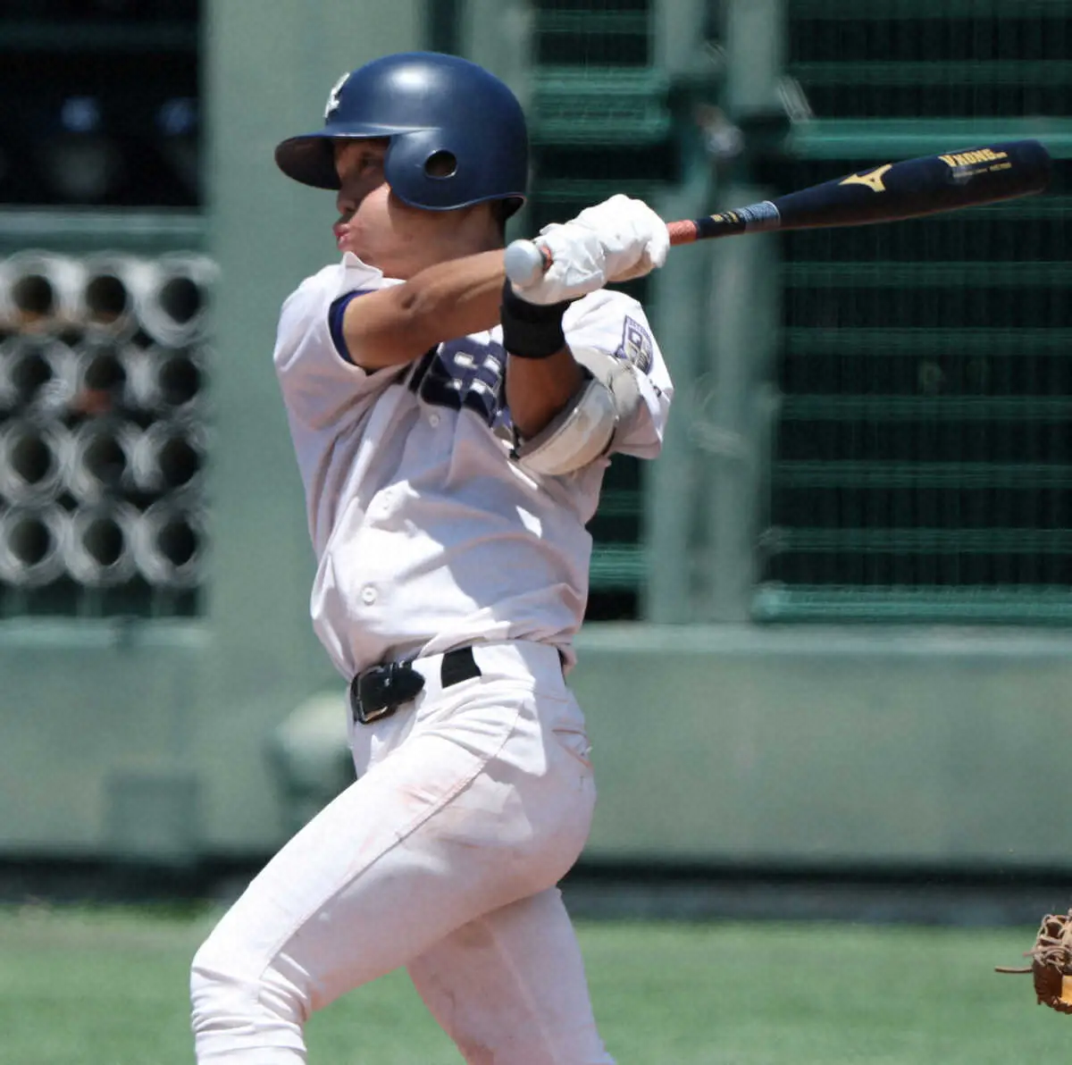 【画像・写真】大阪大会＜履正社・枚方津田＞　2回、履正社・矢野は2点適時打を放つ　（撮影・平嶋　理子）