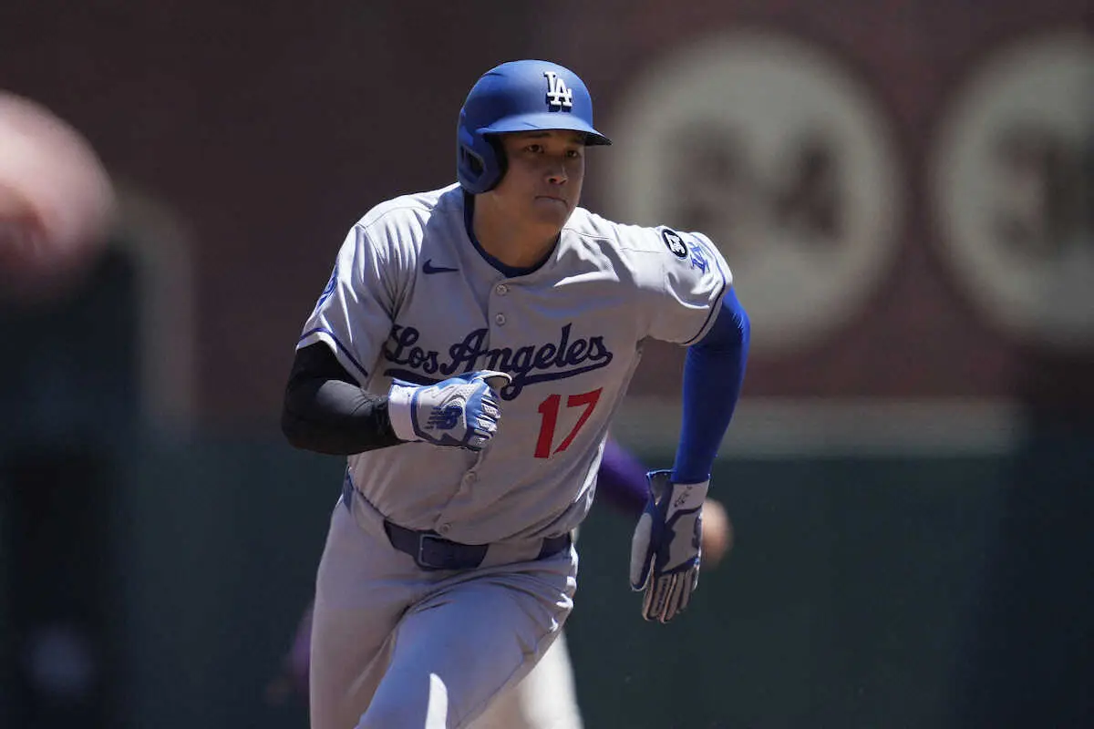 【画像・写真】大谷翔平　第3打席で右前打　登板翌日16打席目で今季初安打　4回はフリーマンの先制打おぜん立て