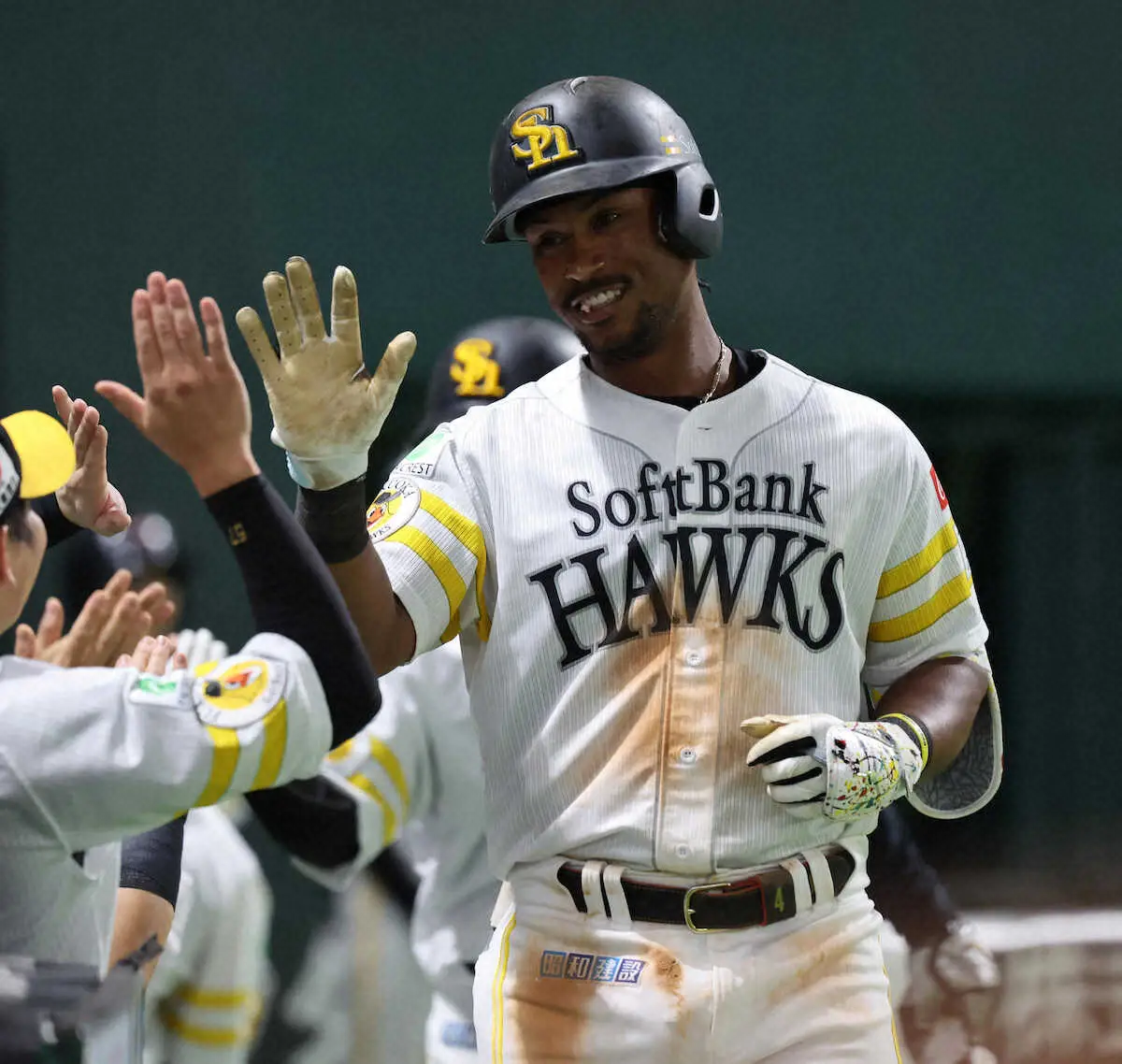 【画像・写真】ソフトバンク　ダウンズが1号2ランを含む2試合連続猛打賞「ハッスルできてる」