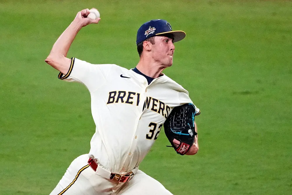 【画像・写真】“怪物新人”ミジオロウスキーが160キロ台連発！5試合で球宴選出に批判も…自慢の剛速球でピシャリ