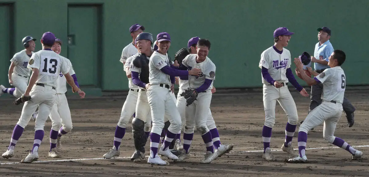 【画像・写真】【高校野球】明大八王子　2日間の大熱戦制した！継続試合で村田主将が決勝打
