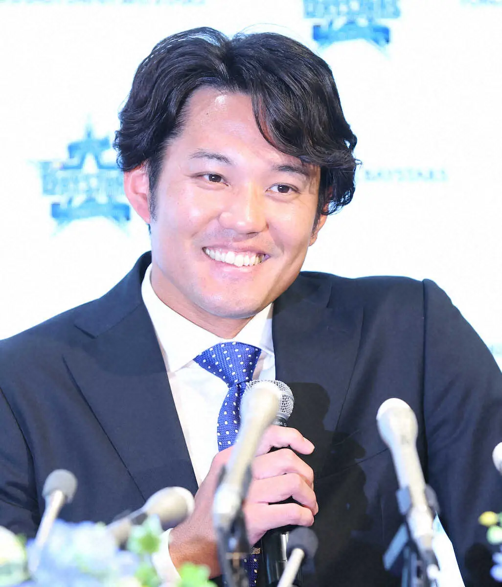 【画像・写真】藤浪晋太郎　DeNA入団会見　古巣・阪神の選手とエール交換　連絡が漏れた糸原は「引退したと…」