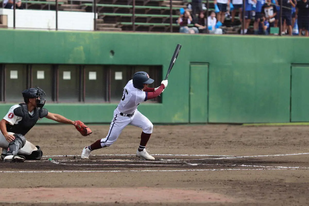 【画像・写真】桐光学園　延長制し5回戦進出！途中出場・米山が決勝の中前適時打「監督さんの最後の夏を終わらせない」