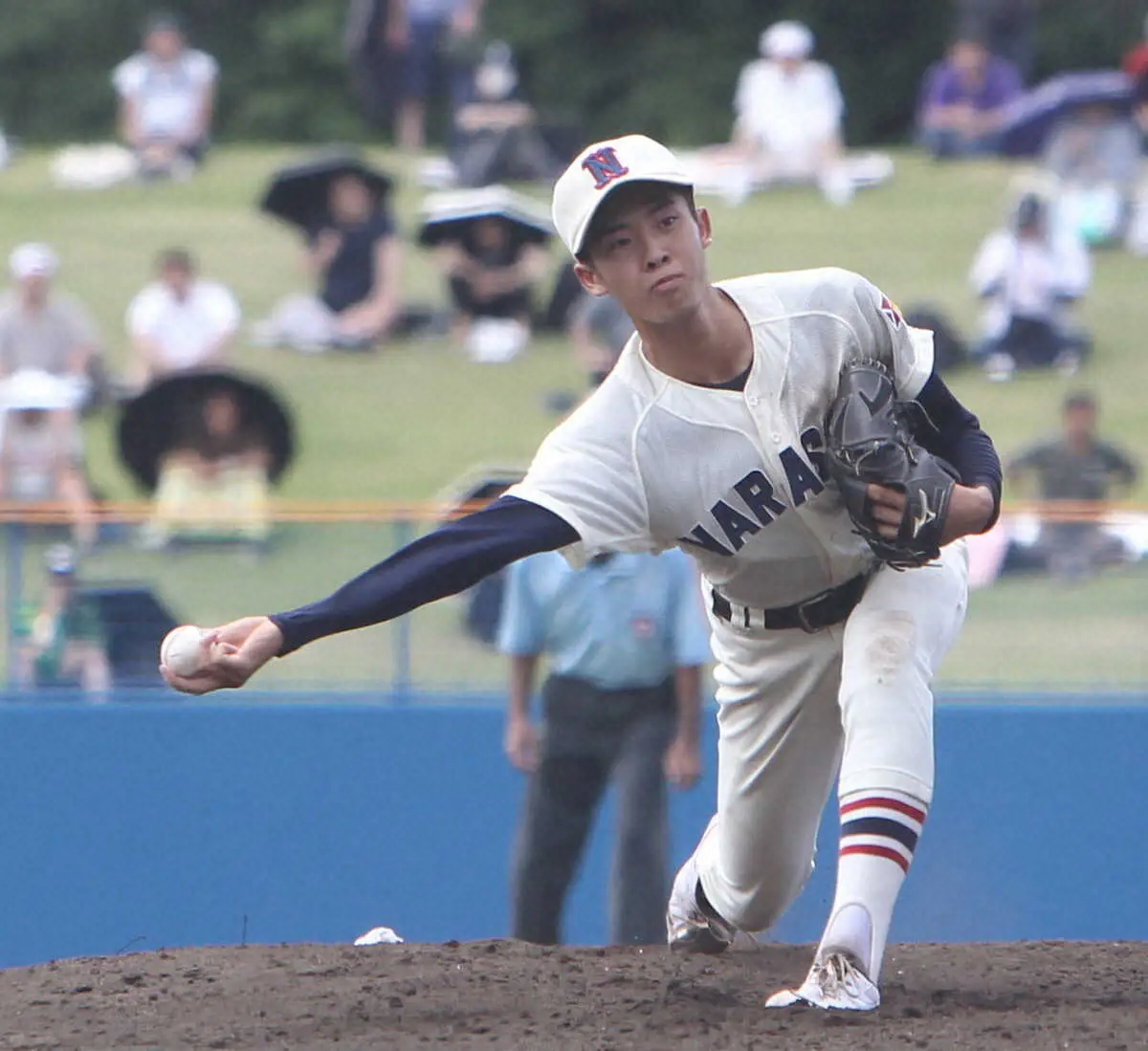 【画像・写真】【高校野球】習志野　銚子商との名門対決制す　大観衆の前でサブマリン中原瑛心が公式戦初先発初完封