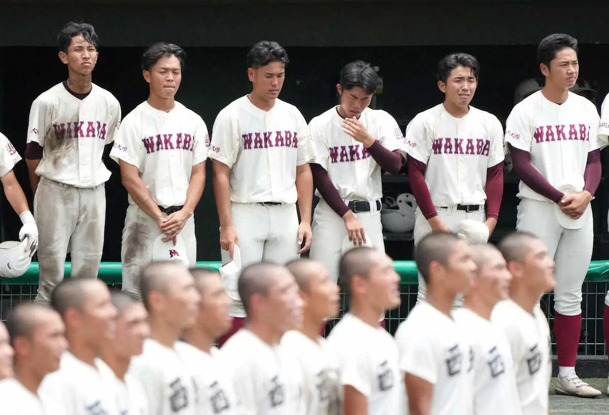 【画像・写真】【高校野球】「超のびのび野球」のノーシード・福岡大若葉が夏連覇狙う西日本短大付追い詰める