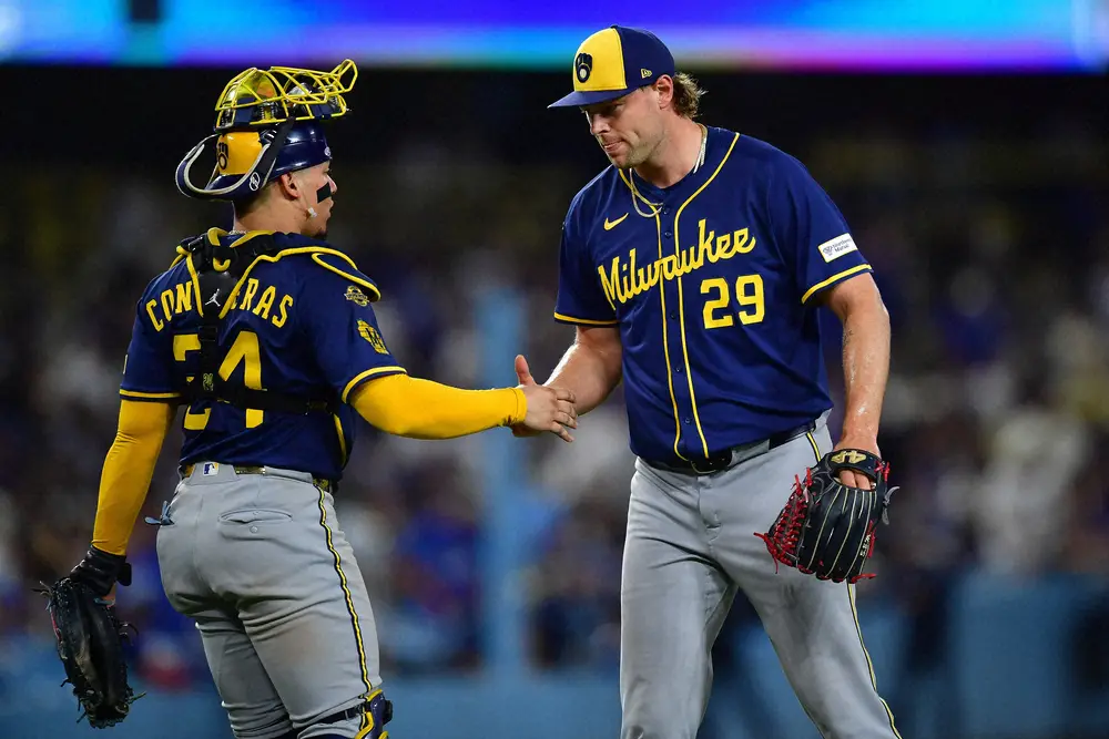 【画像・写真】ブルワーズ8連勝！守護神メギルが「大ファン」大谷翔平を左飛→22セーブ目　球宴で念願のサインゲット