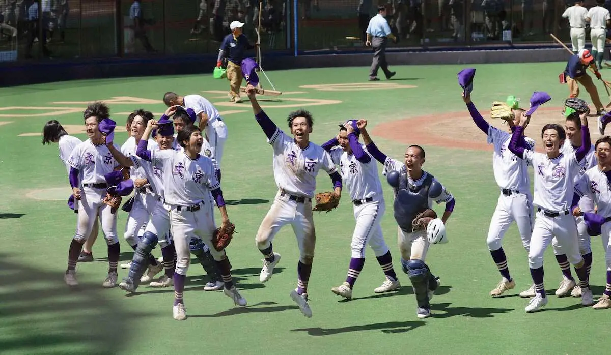 【画像・写真】【高校野球】文京が乱打戦制す　東東京16強に都立＆区立5校!　梨本監督“古巣”城東を撃破