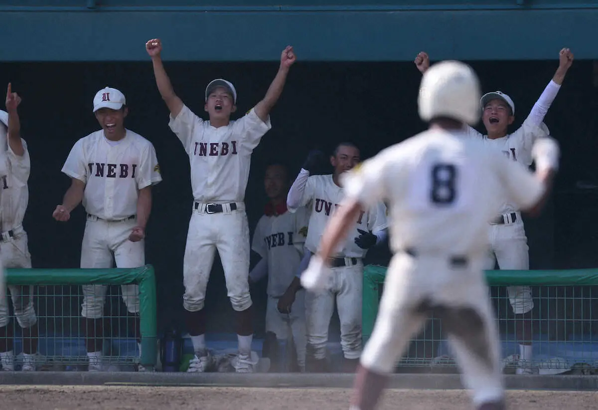 【画像・写真】【高校野球】県立進学校の畝傍が最大5点差を逆転し準々決勝進出　今春は智弁学園にコールド勝ち