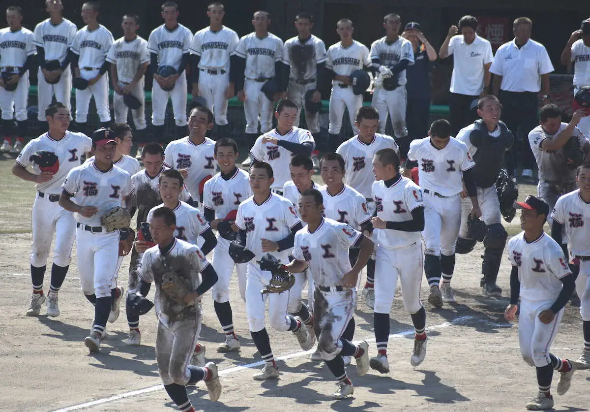 【画像・写真】85年ぶりの甲子園へ！「超攻撃」がスローガンの福岡工が24年ぶり4強　主将の川崎が5安打の大活躍