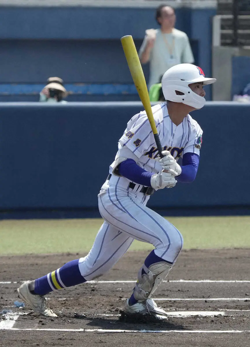 【画像・写真】【高校野球】健大高崎　コールド勝ちで4強　2年・石田は2ランなど2安打2打点で打線けん引