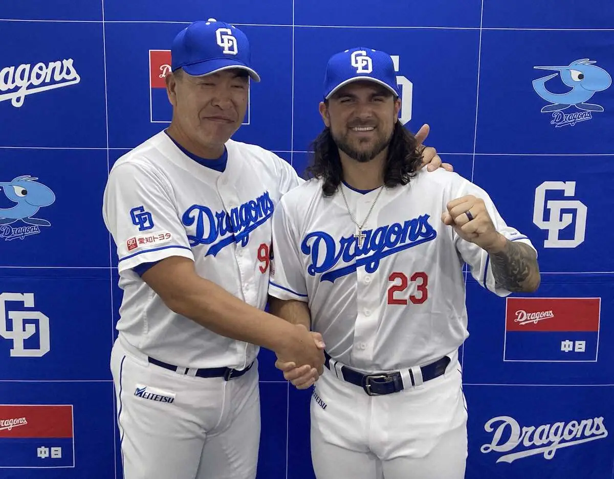 【画像・写真】中日・井上監督、25日が54歳の誕生日　「10～30代の選手たちと変わらない気持ちでやっていく」