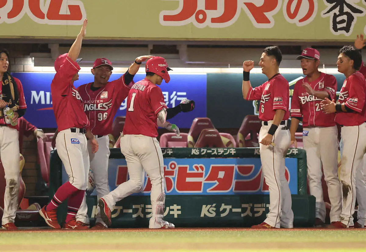 【画像・写真】楽天・宗山が与座から99日ぶりの3号ソロ　敢闘賞受賞の球宴第2戦から中1日