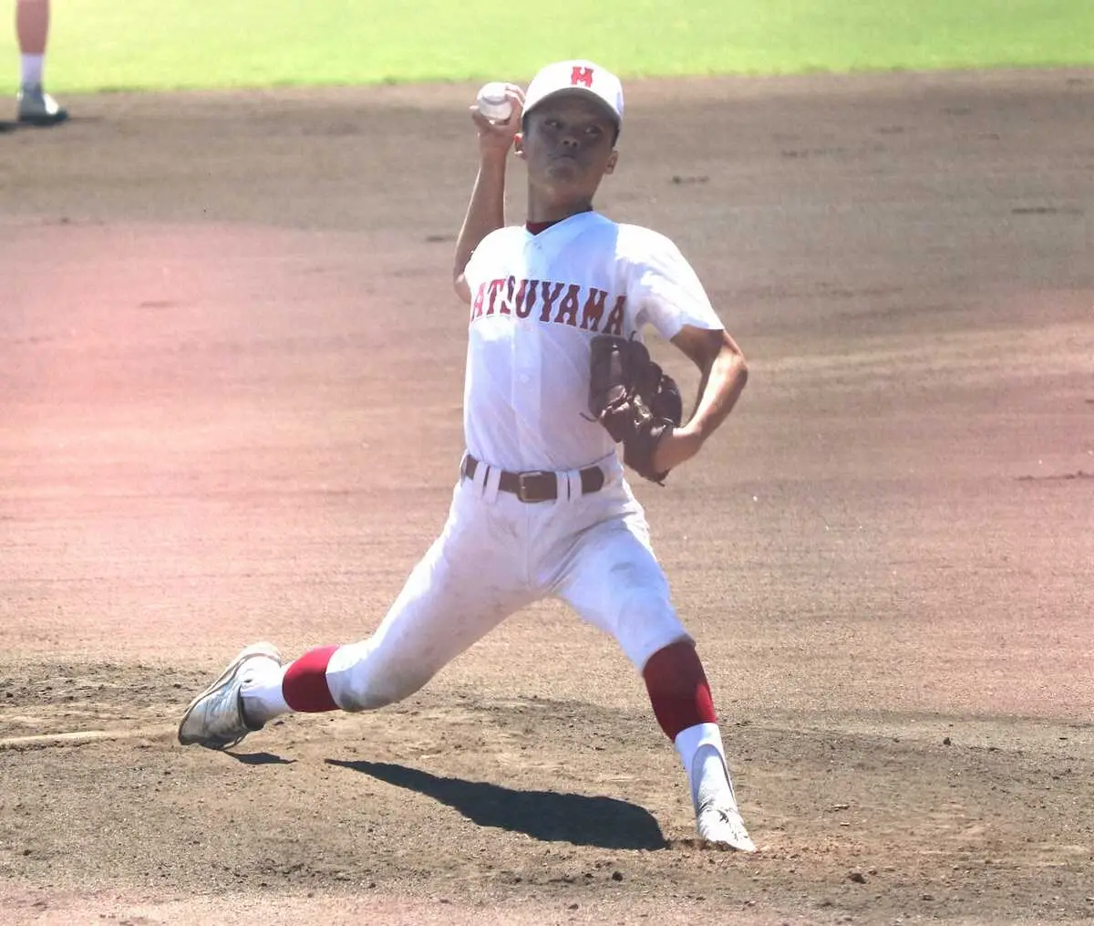 【画像・写真】【高校野球】松山商が24年ぶりの聖地へ王手!!小林甲明が熱投160球で3失点完投
