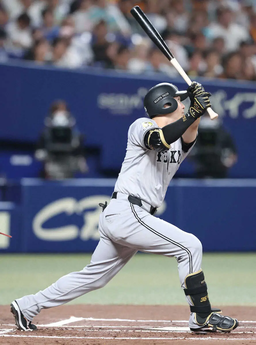 【画像・写真】巨人・丸佳浩が初回から躍動！　いきなり二塁打で12試合連続安打、好走塁で先制ホームイン