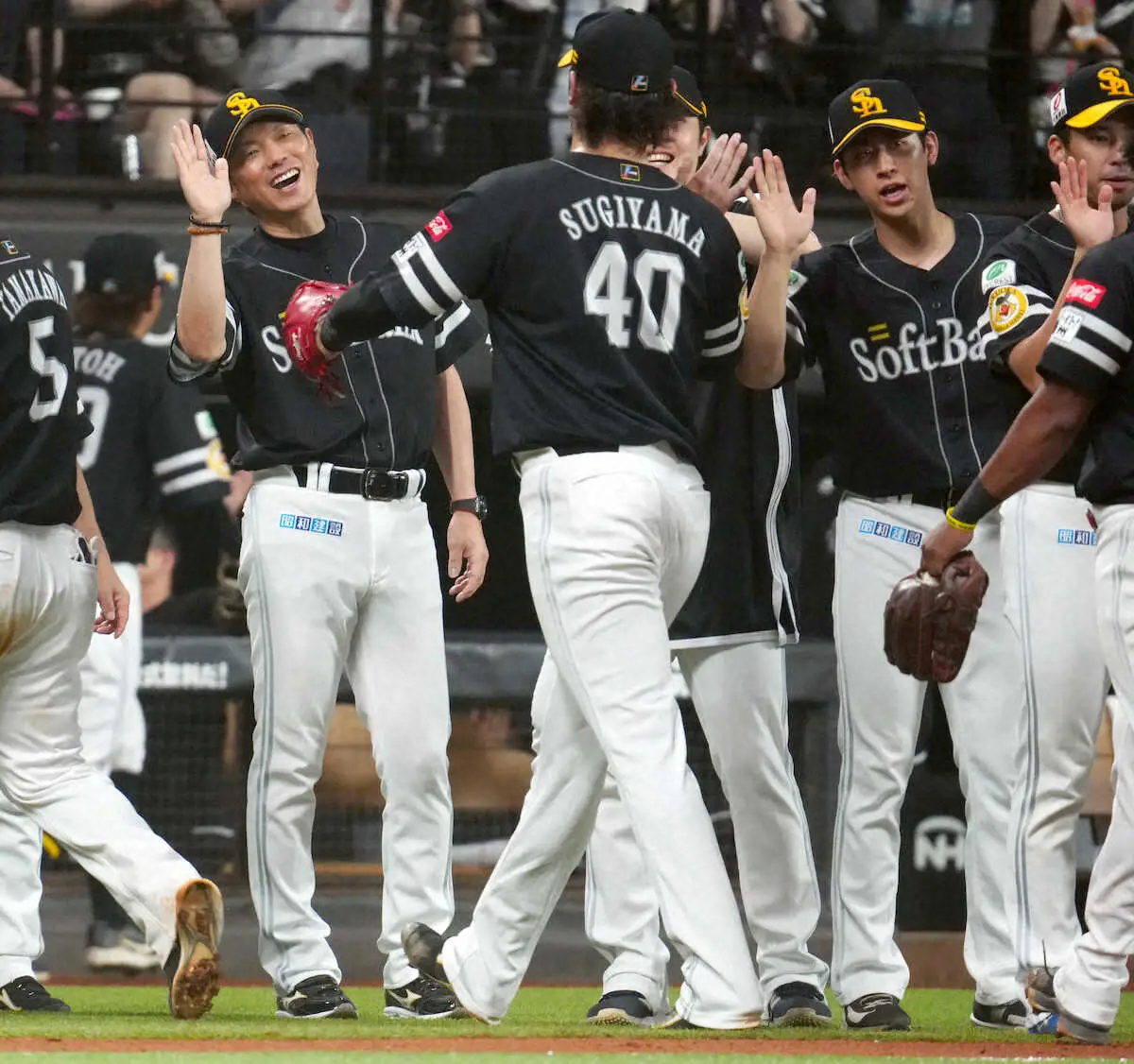 【画像・写真】ソフトバンクが1日で再奪取　無傷だった日本ハムの達孝太を攻略し、首位攻防に勝ち越し