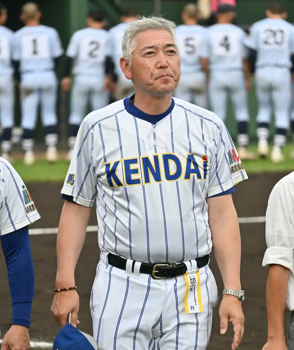 【画像・写真】健大高崎・青柳監督