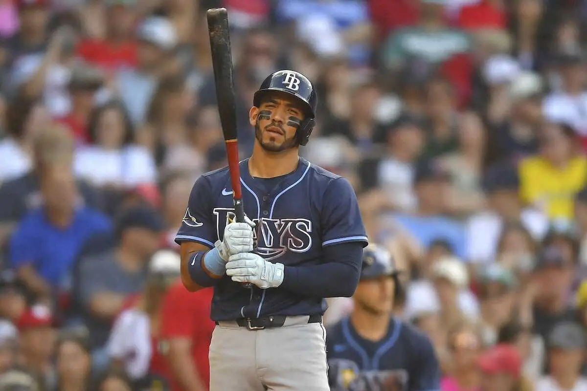 【画像・写真】試合中に！？ヤンキースが対戦相手レイズから昨季盗塁王カバジェロ獲得　ベンチでハグ…ブルペンも強化