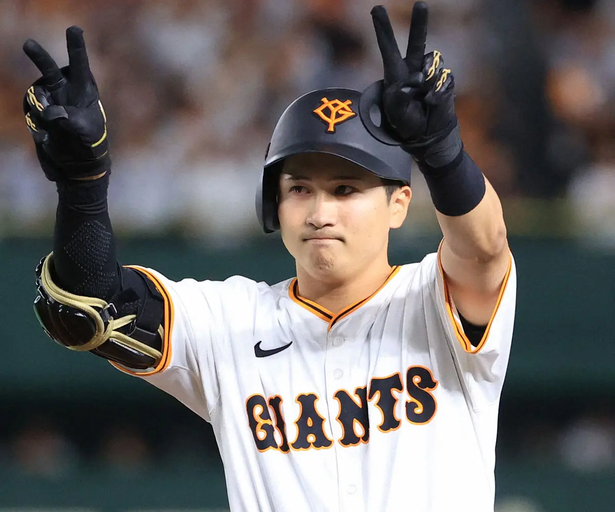 【画像・写真】巨人・泉口友汰も魅せた！増田陸に続いて好守で失点阻止　前夜4失策から一転、美技続く