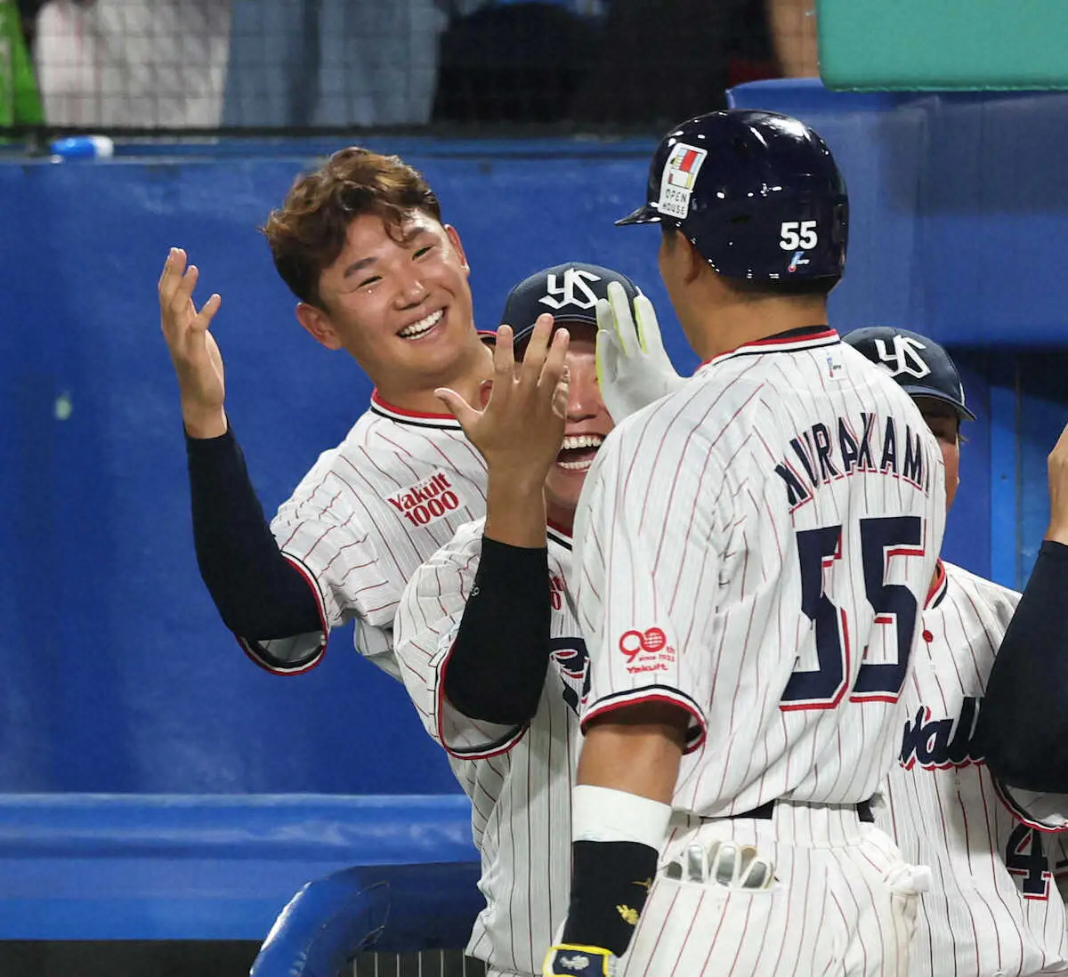 【画像・写真】ヤクルト・奥川恭伸が笑顔、笑顔、笑顔の3連勝！　チームの連敗も「3」で止めた