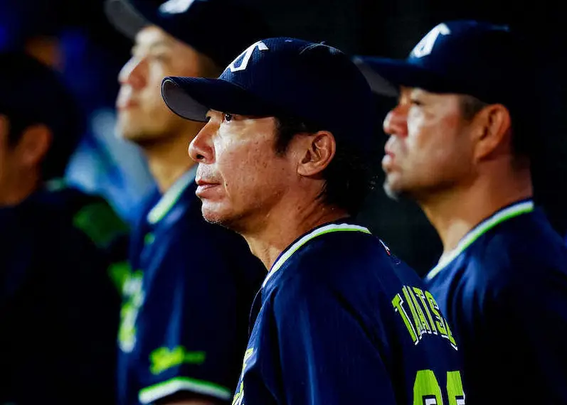【画像・写真】ヤクルト・高津監督　セDH導入「面白い野球お見せできる」　神宮ならではの難しさ経験「少しさみしい」