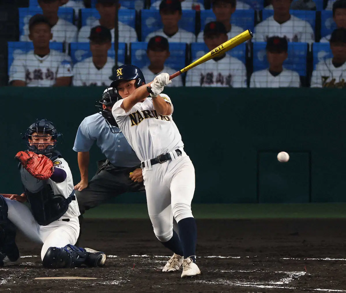 【画像・写真】【甲子園】“阿波の怪物”鳴門の稲山壮真は長打デビュー！アルプス席では「阿波踊り部」が声援